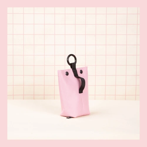 Pink saszetka na przysmaki dla psa - Protekt Animals